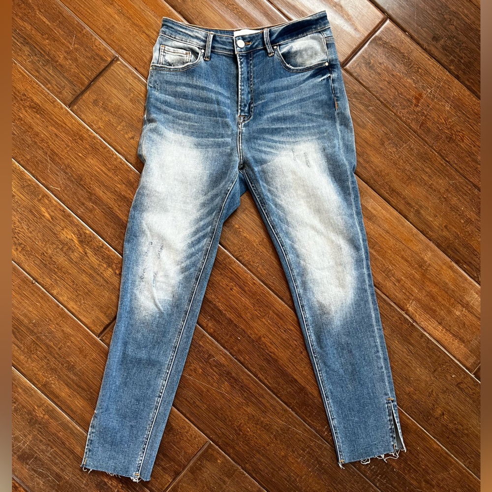Risen 219 Skinny Side Slit Raw Hem Denim Jeans 9/29